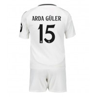 Real Madrid Arda Guler #15 Replika babykläder Hemmaställ Barn 2024-25 Kortärmad (+ korta byxor)